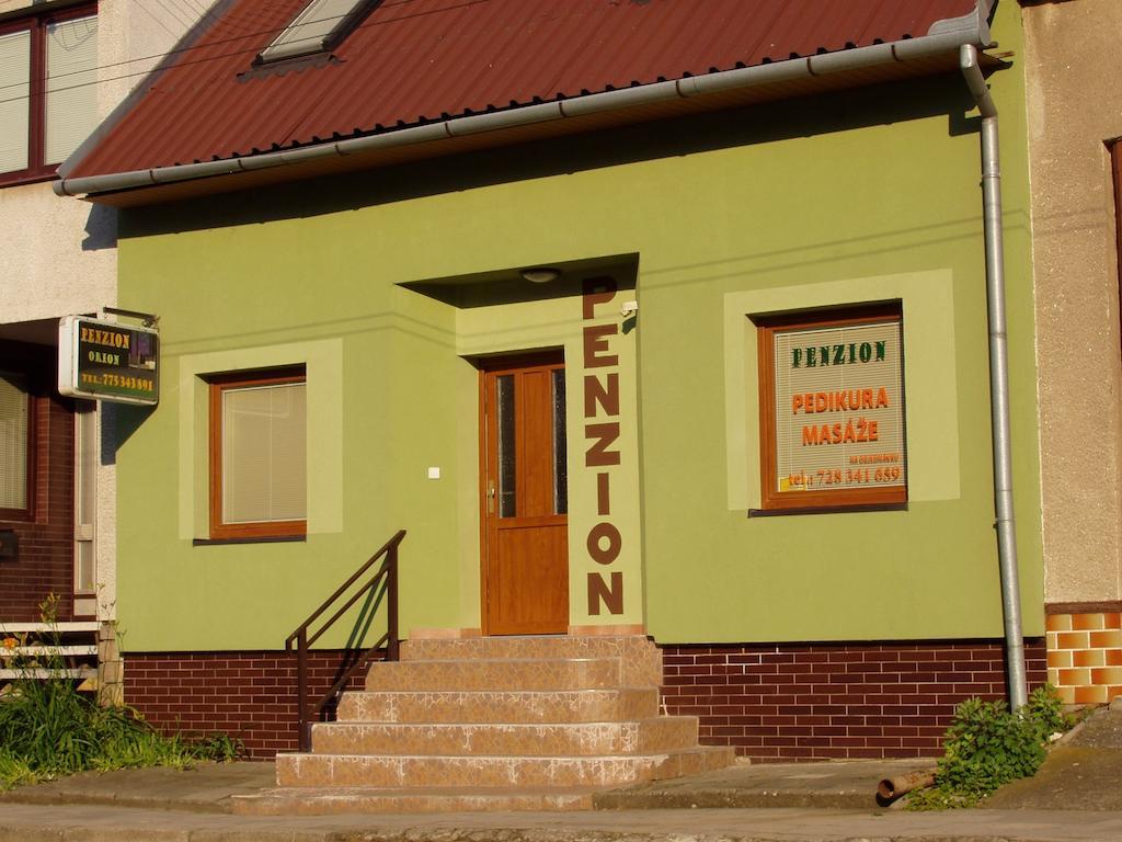 Penzion Orion Hovorany Exterior foto